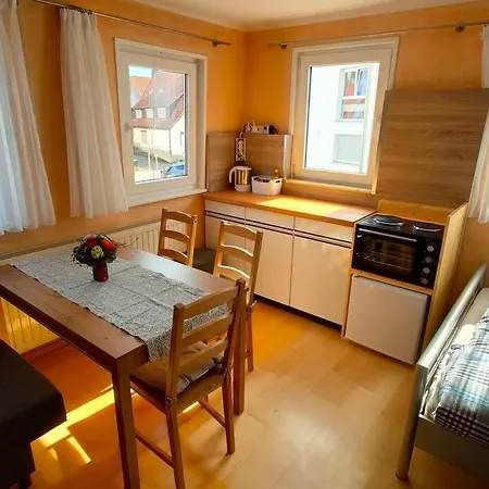 Zentrale & Ruhige * 默辛根