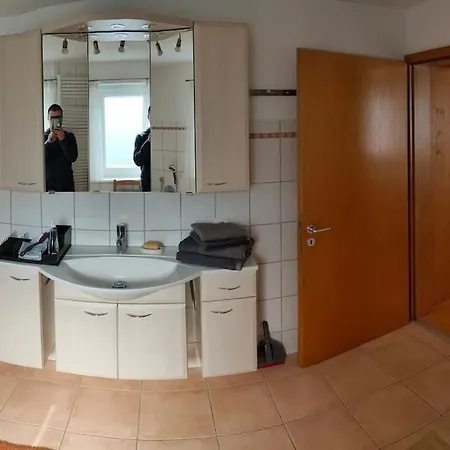 Zentrale & Ruhige Apartment Moessingen